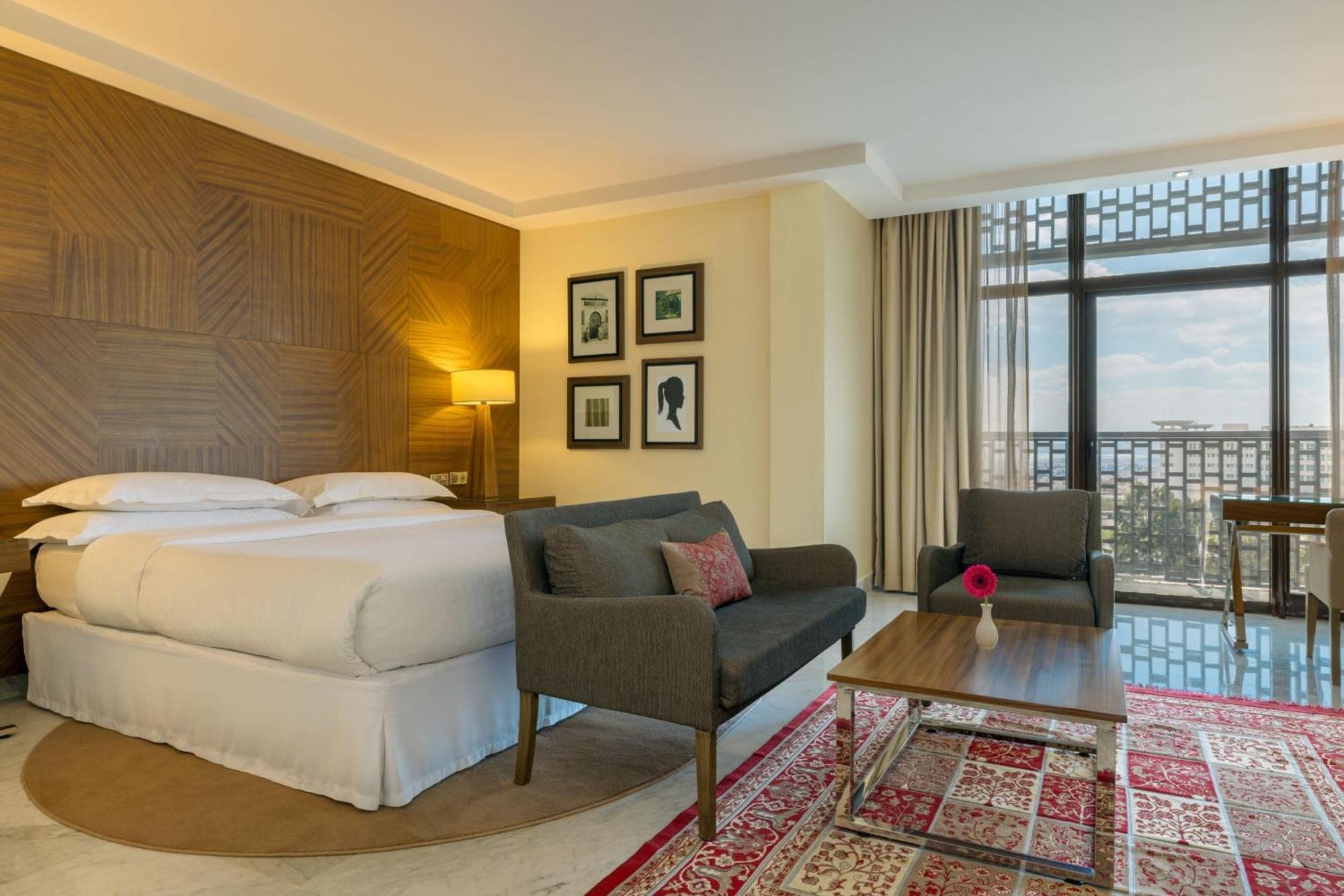 Sheraton Hotel