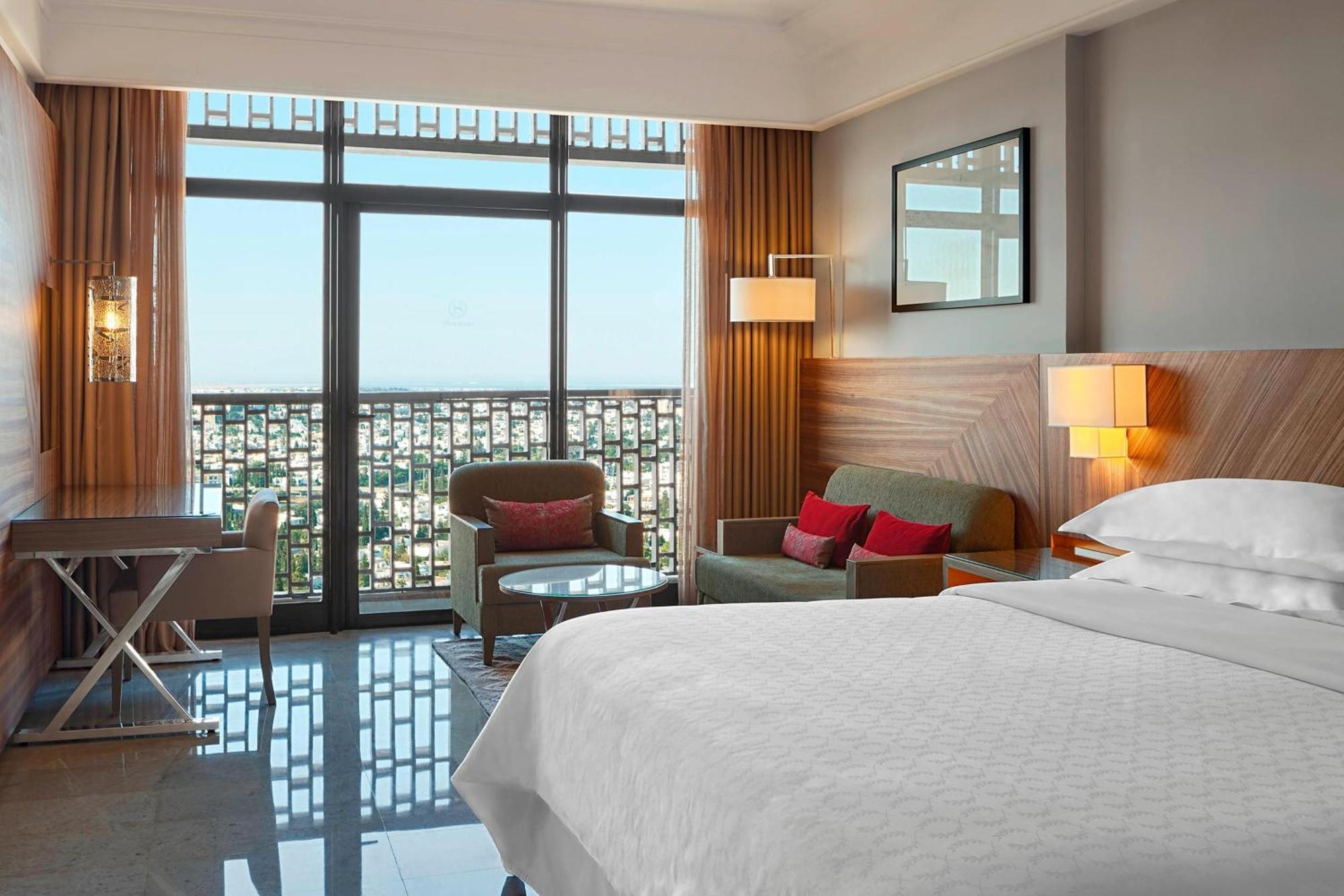 Sheraton 5*